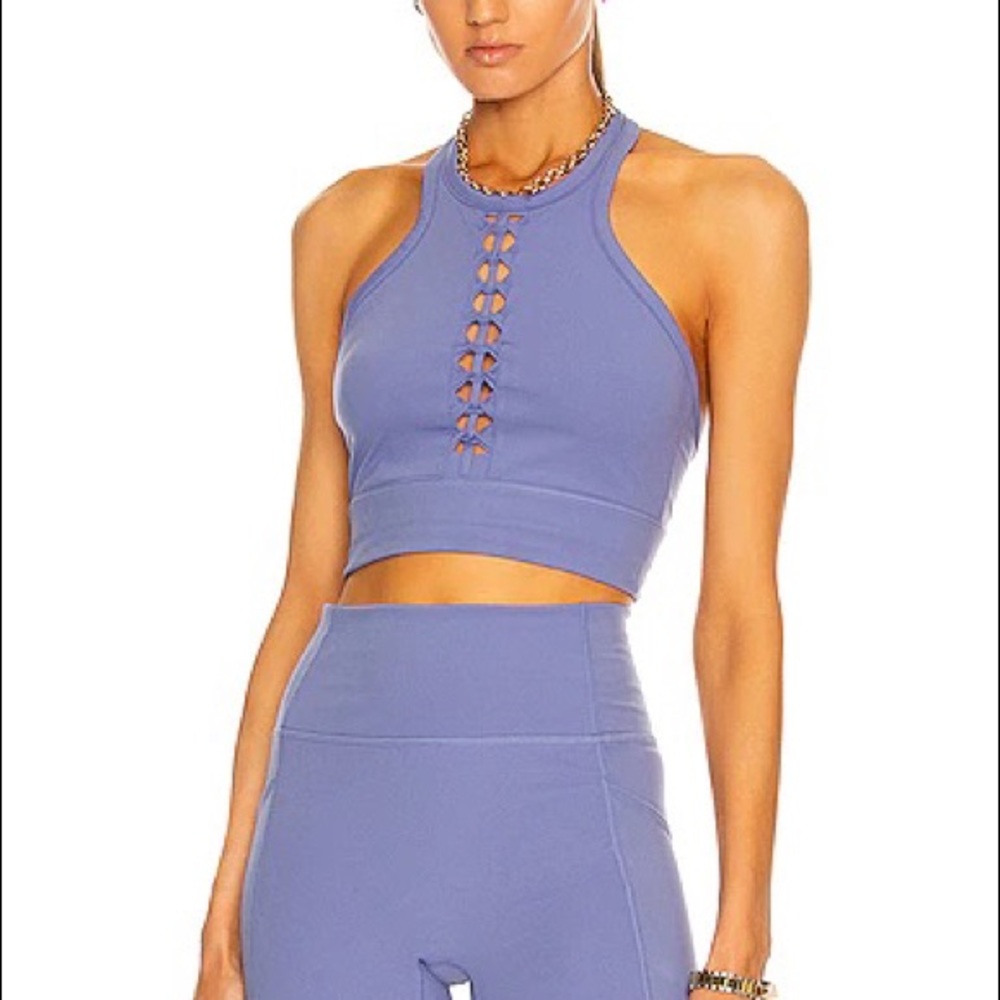 Le Ore sports bra